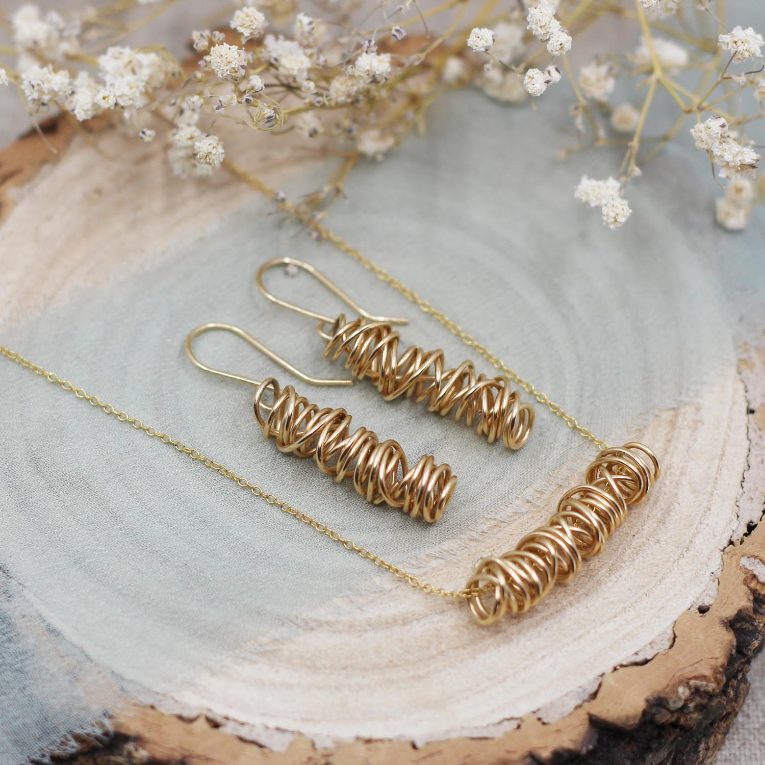 Maggie Read Jewellery gold tangle necklace and earrings