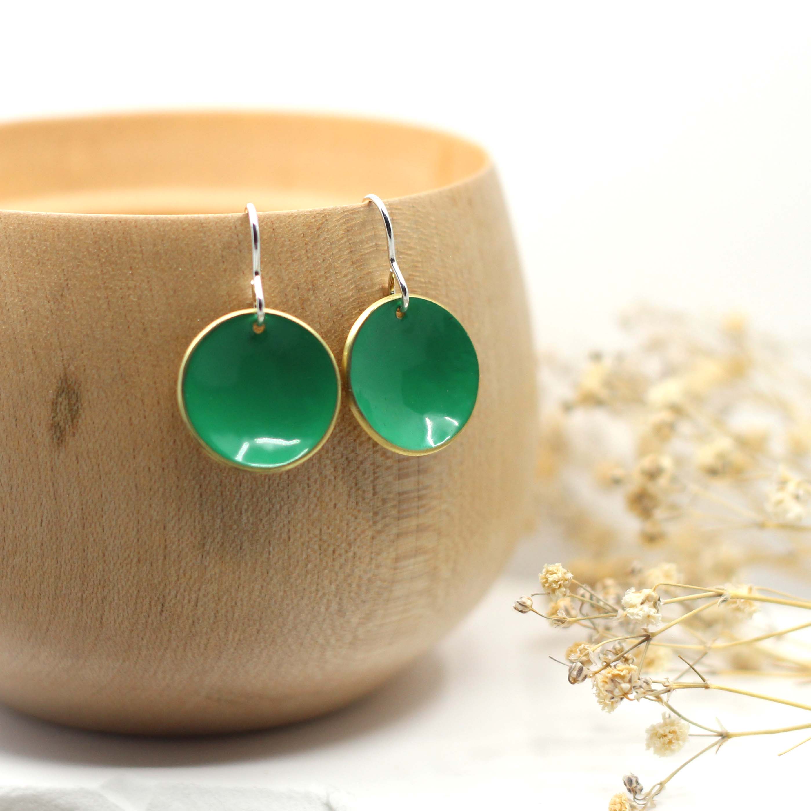 Maggie Read Jewellery Earrings Brass Enamelled Brass Circle Earrings - Green