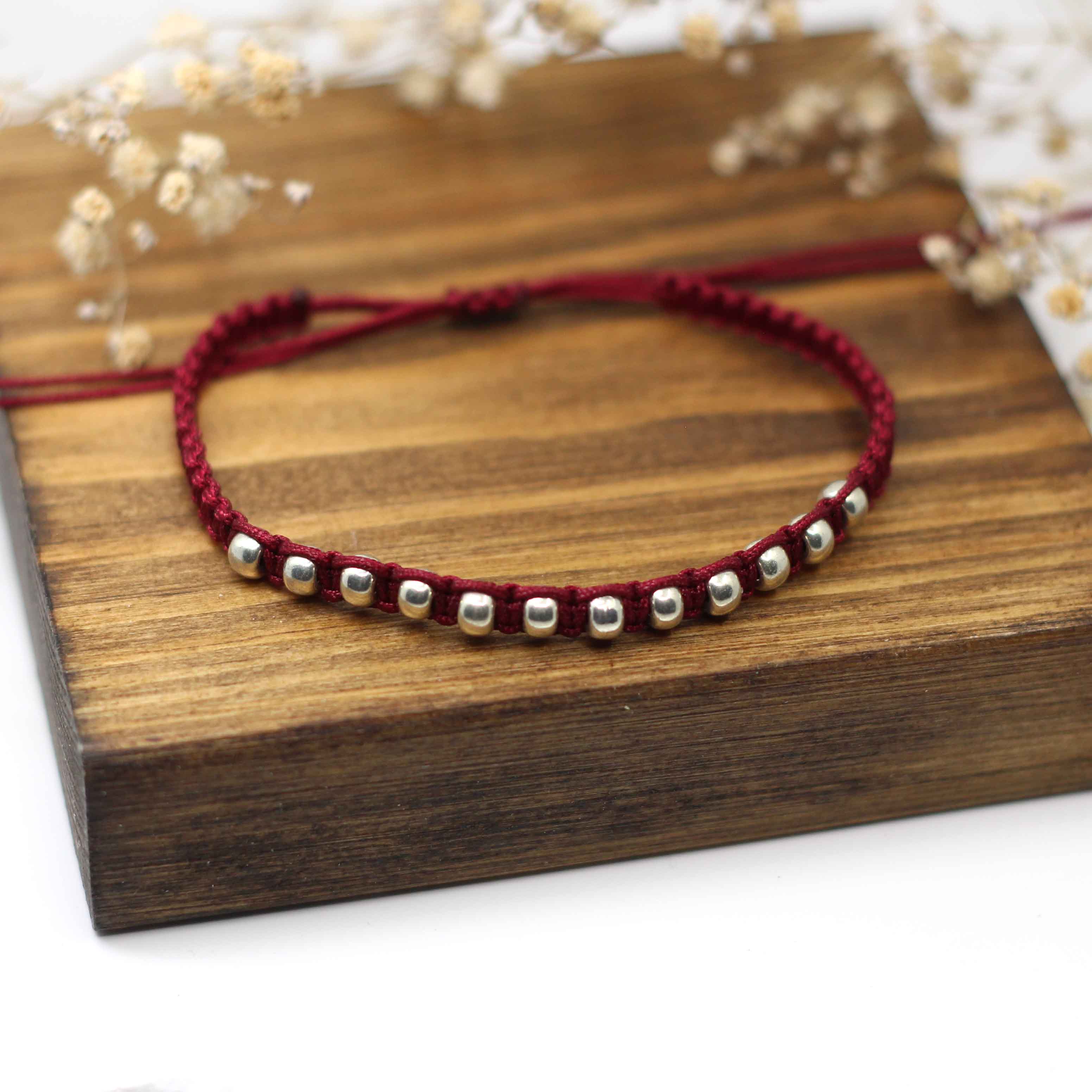 Maggie Read Jewellery Rings Metal beads Beaded Woven Bracelet - Wine & Silver