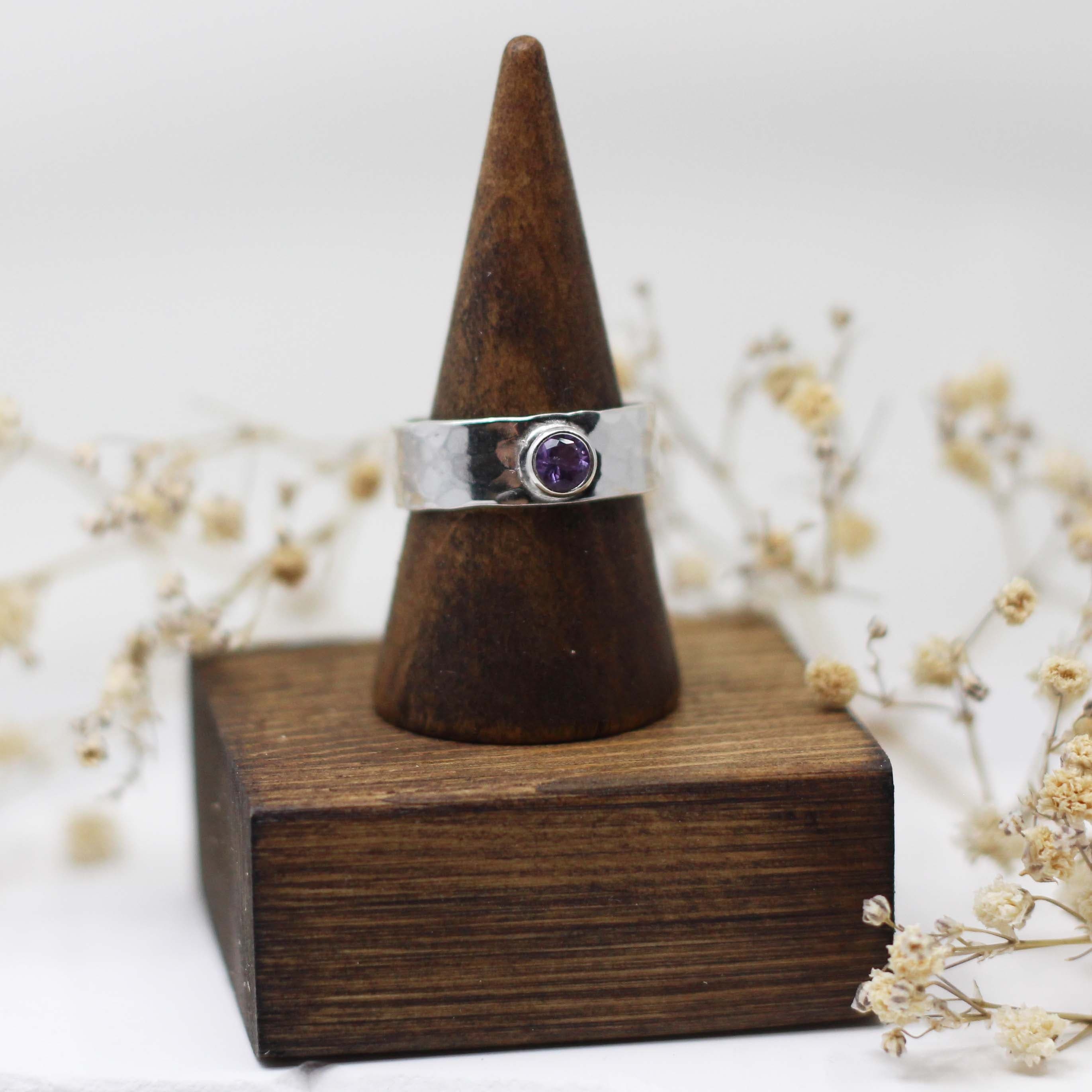 Maggie Read Jewellery Rings Sterling silver Textured Purple Gemstone Ring (size N)