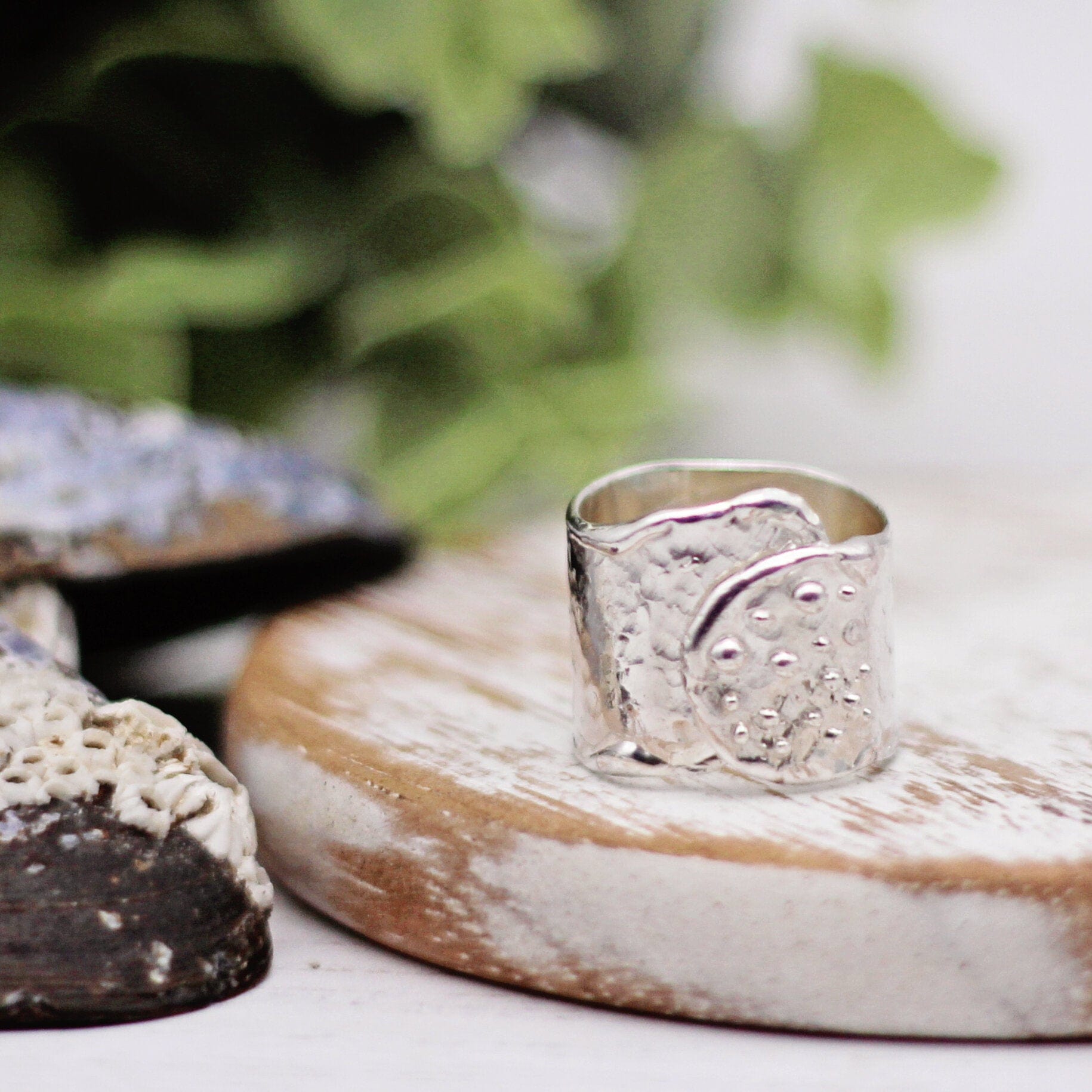 Maggie Read Jewellery Rings Low Tide Silver Ring